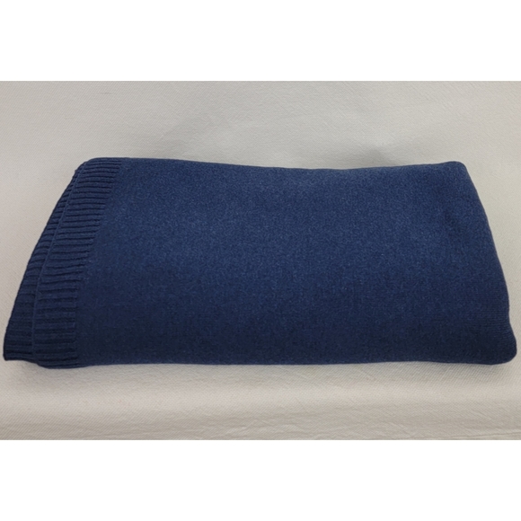 Pink lemonade navy blanket - Picture 5 of 9